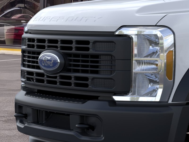 New 2026 Oxford White Ford F-550® XL image 51