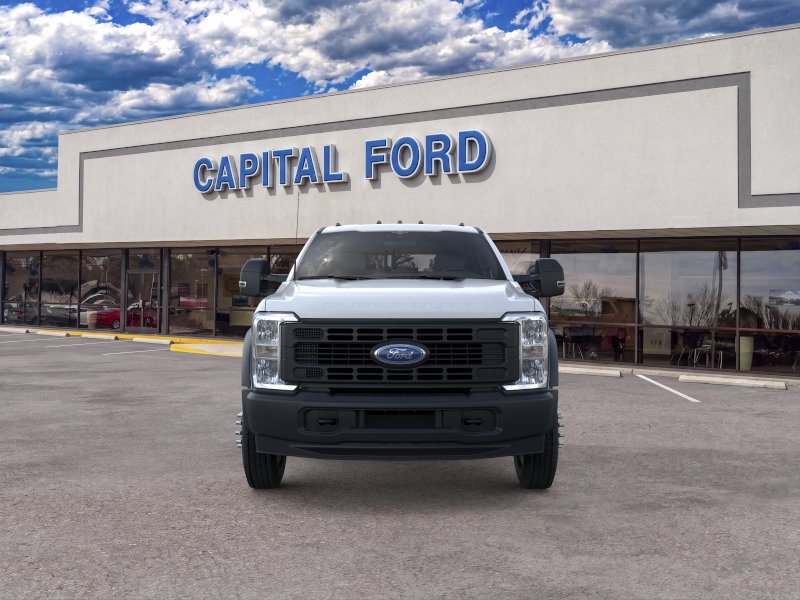 New 2026 Oxford White Ford F-550® XL image 40