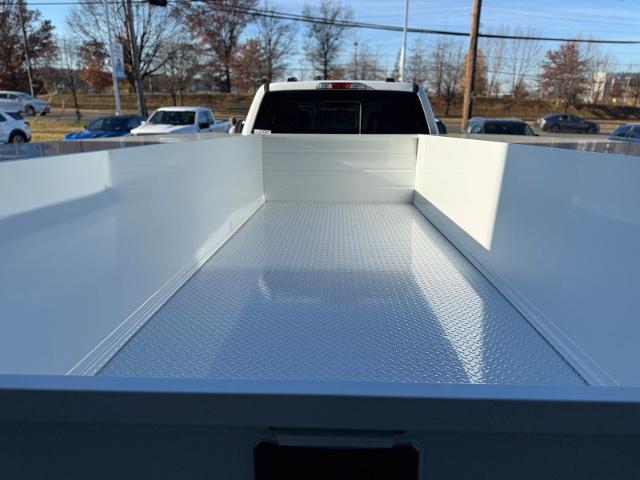 New 2026 Oxford White Ford F-550® XL image 12