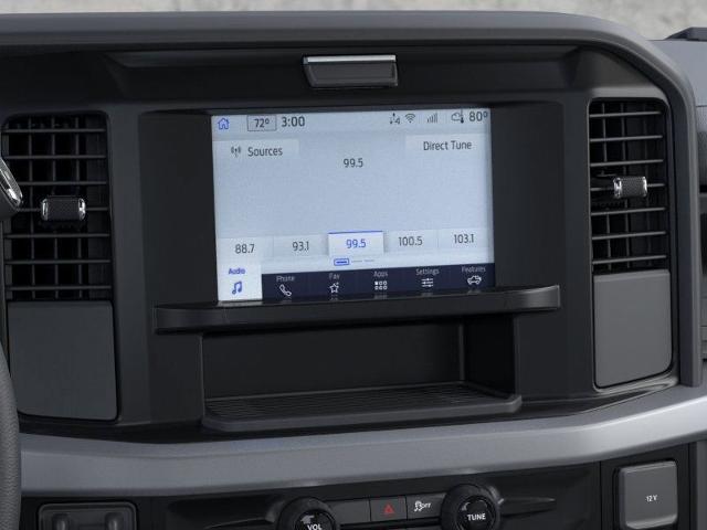New 2026 Oxford White Ford F-550® XL image 18