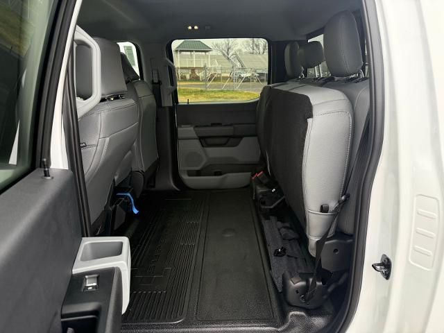 New 2026 Oxford White Ford F-550® XL image 10