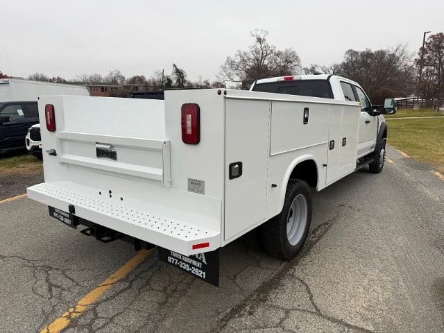 New 2026 Oxford White Ford F-550® XL image 3