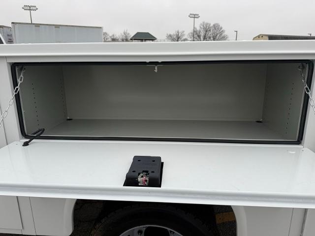 New 2026 Oxford White Ford F-550® XL image 7