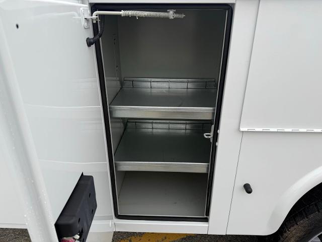 New 2026 Oxford White Ford F-550® XL image 8