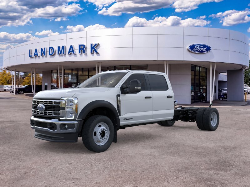 2026 Ford Super Duty F-550 DRW XLT