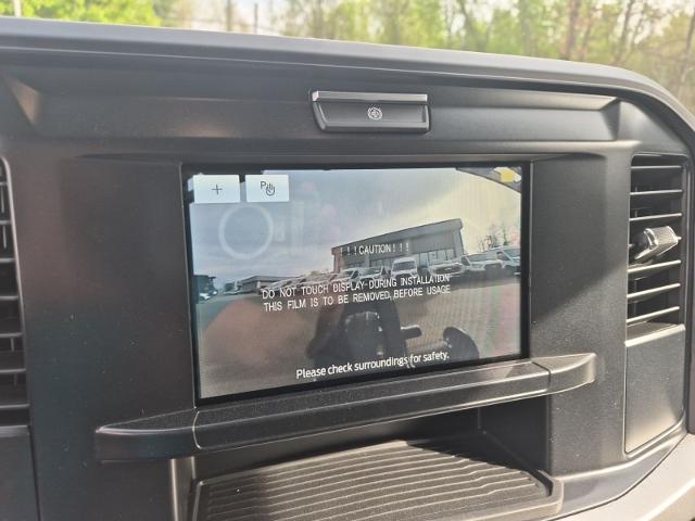 New 2026 Oxford White Ford F-550® XL image 5