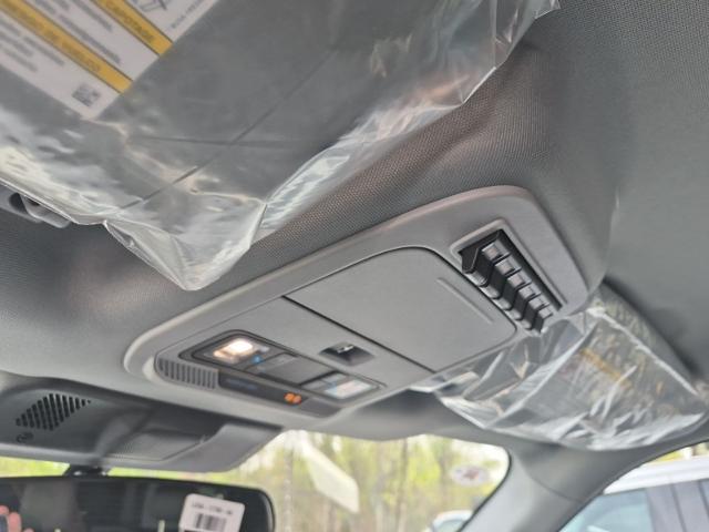 New 2026 Oxford White Ford F-550® XL image 6