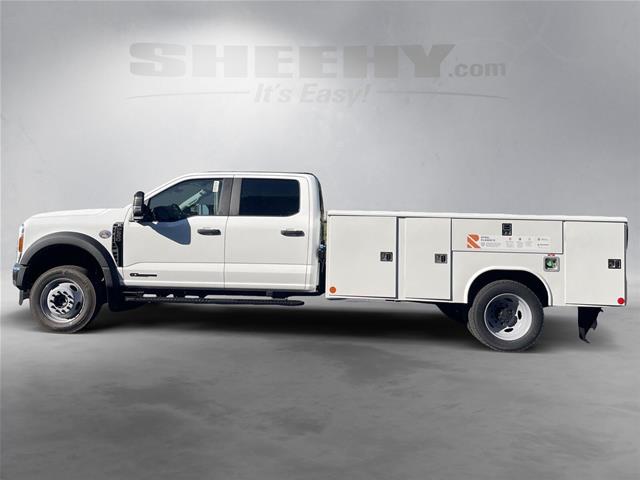 New 2027 Oxford White Ford F-550® XL image 8