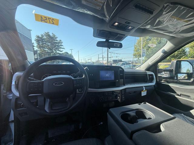 New 2026 Oxford White Ford XL image 29