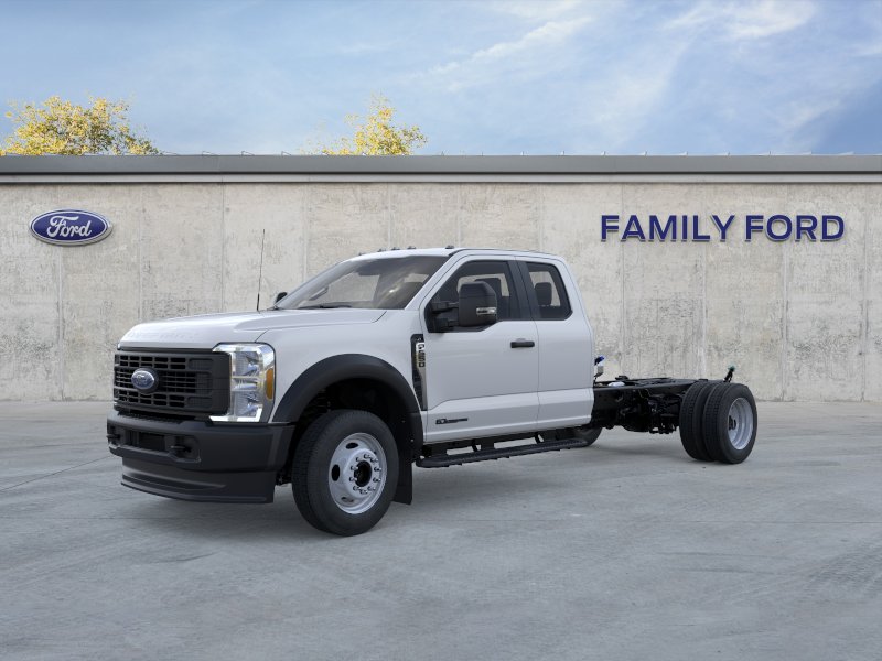  Ford Super Duty F-550 DRW