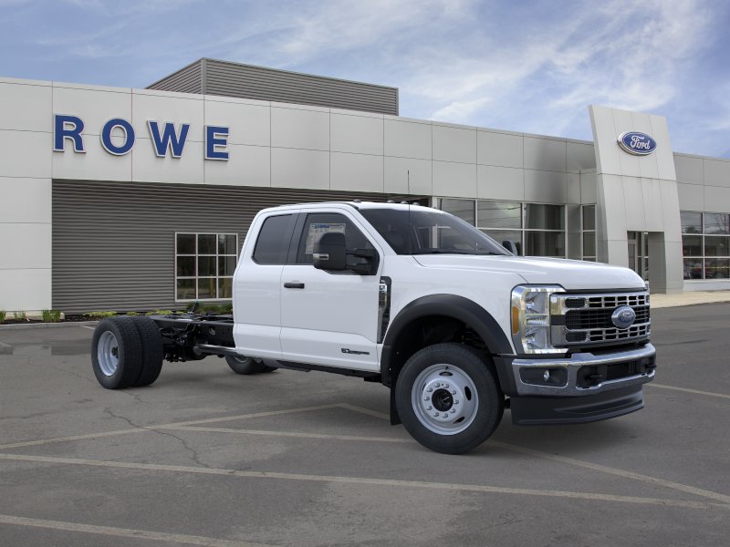 2026 Ford Super Duty F-550 DRW XL