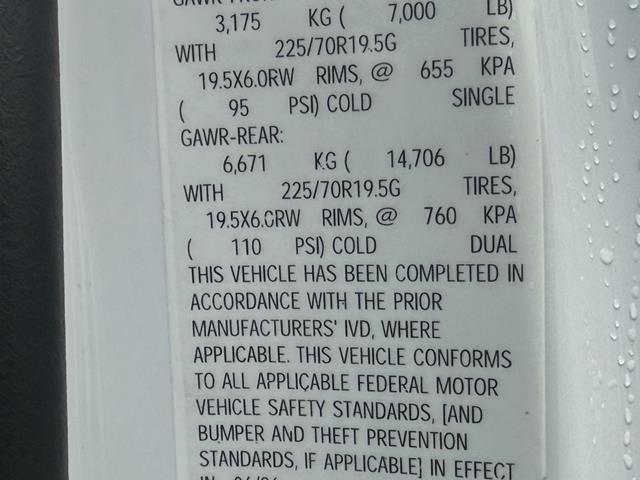 New 2026 Oxford White Ford XL image 47