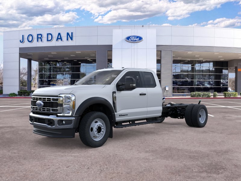2026 Ford Super Duty F-550 DRW XL