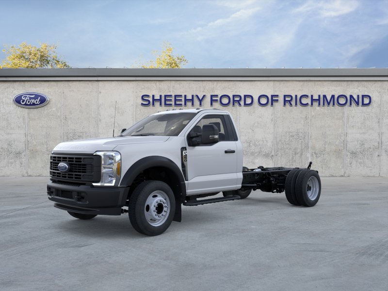 New 2026 Oxford White Ford F-450® XL image 2