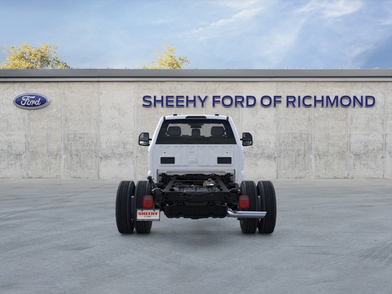 New 2026 Oxford White Ford F-450® XL image 6