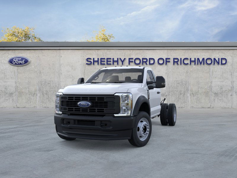New 2026 Oxford White Ford F-450® XL image 3