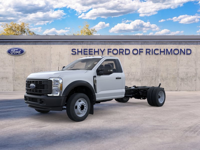 New 2026 Oxford White Ford F-550® XL image 2
