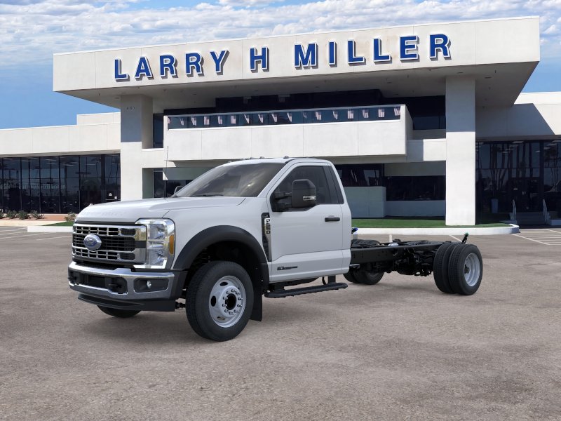 2026 Ford F-550 Super Duty Chassis Cab