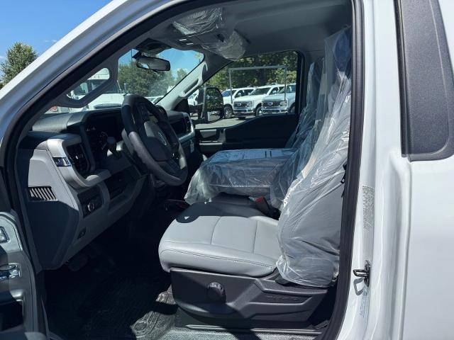 New 2025 Oxford White Ford XL image 53