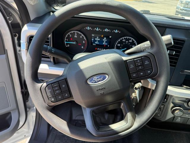 New 2025 Oxford White Ford XL image 56