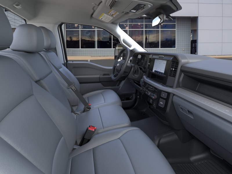 2025 Ford F-550 Super Duty Chassis Cab XL - Photo 11
