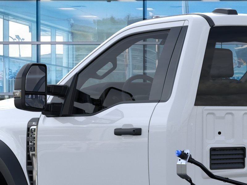 2025 Ford F-550 Super Duty Chassis Cab XL - Photo 49