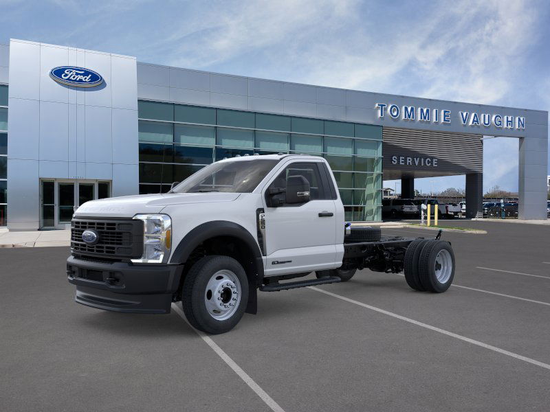 2026 Ford F-550's photo