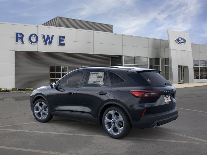 2026 Ford Escape ST-Line thumbnail 9
