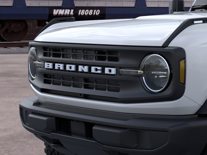 New 2026 Oxford White Ford Base image 38