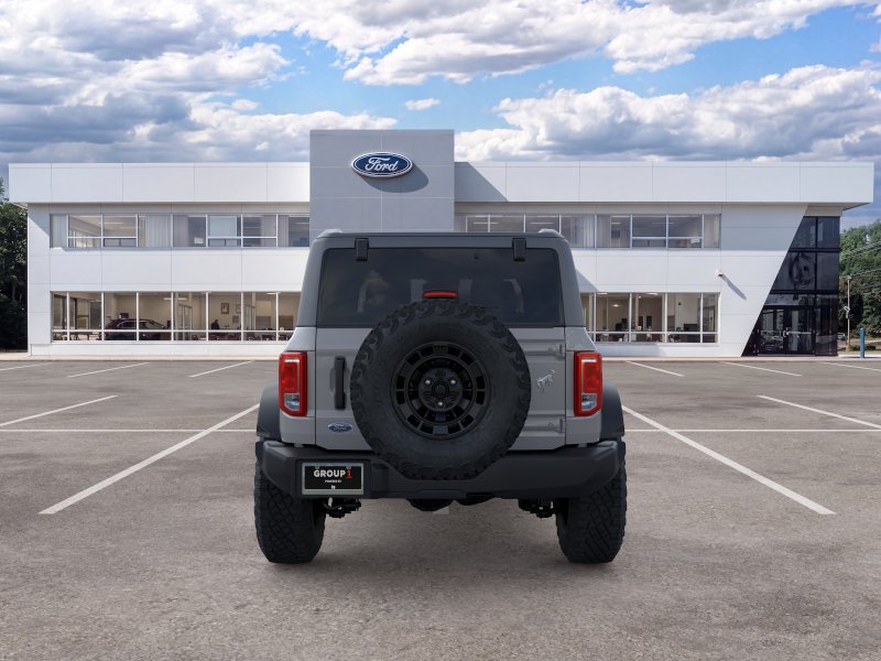 New 2026 Avalanche Gray Ford Base image 30