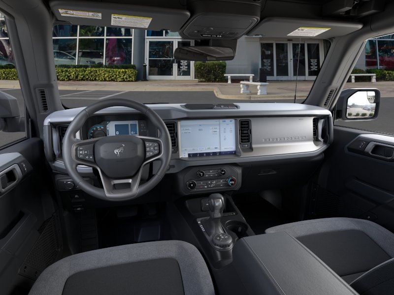2025 Ford Bronco 4-Door Base - Photo 9