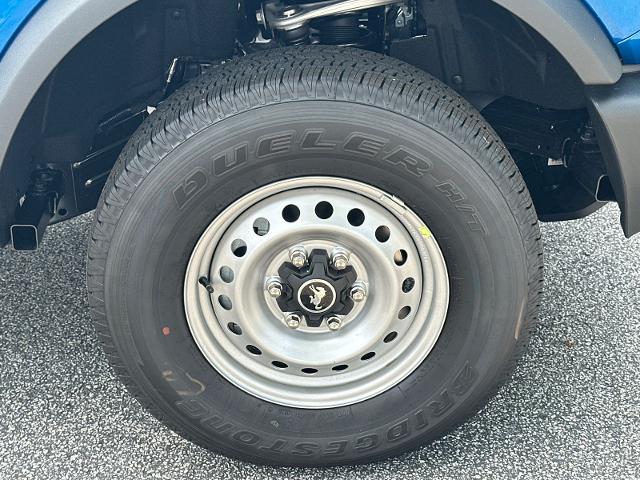 New 2026 Velocity Blue Metallic Ford Base image 47
