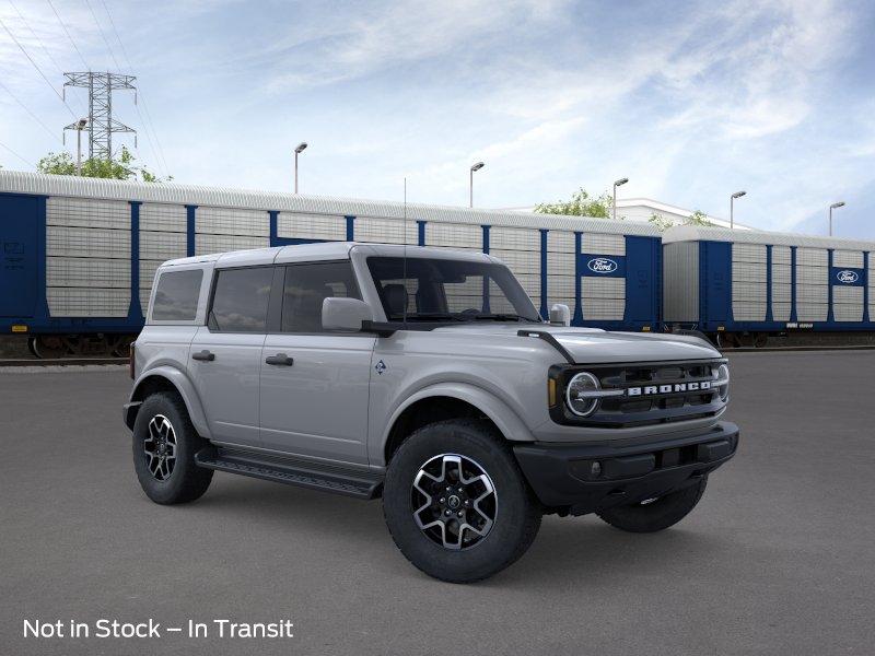 2026 Ford Bronco Outer Banks 4x4's photo