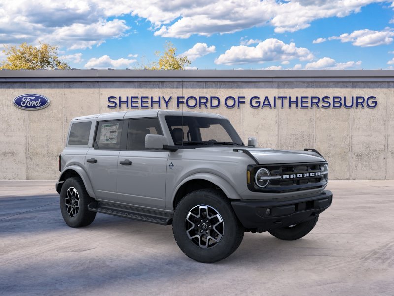2026 Ford Bronco Outer Banks®