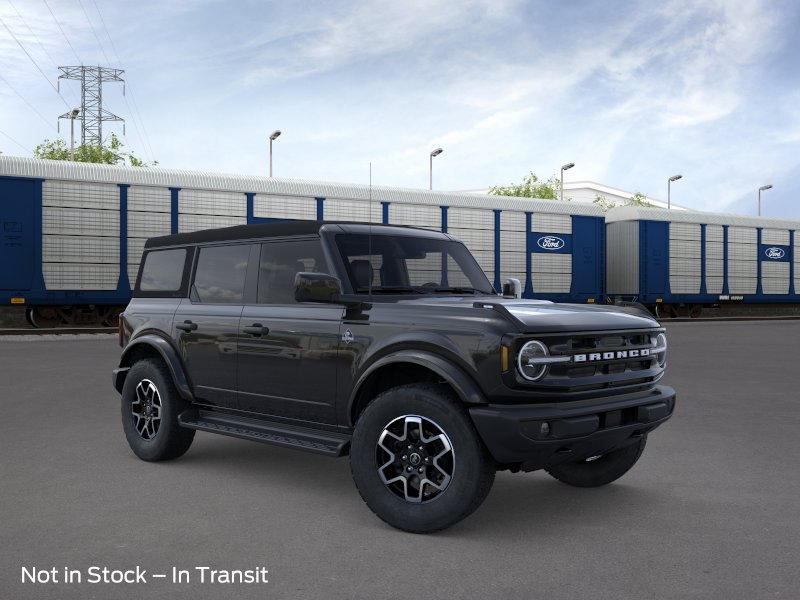 2026 Ford Bronco Outer Banks 4x4's photo