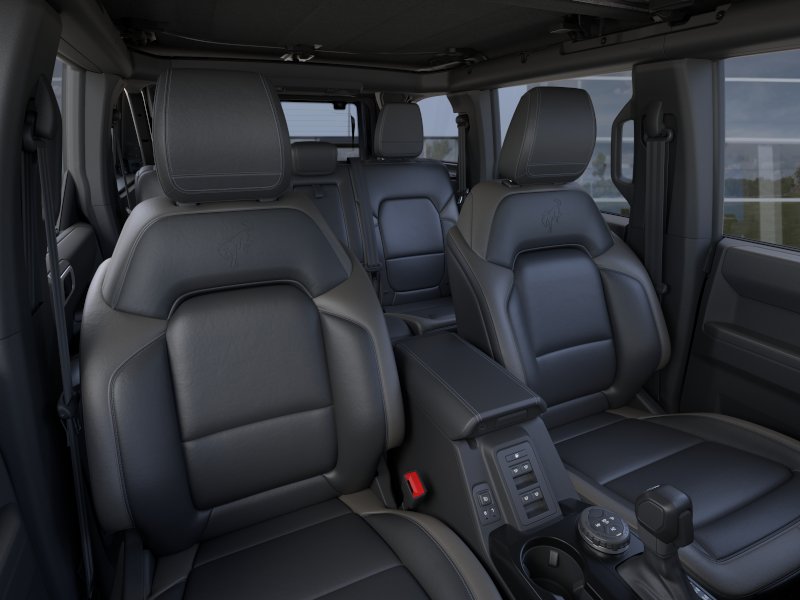 New 2026 Shadow Black Ford Outer Banks® image 32