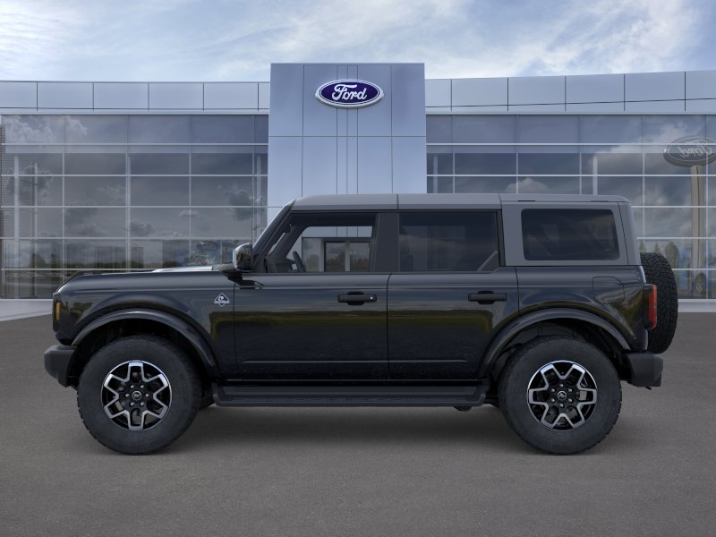 New 2026 Shadow Black Ford Outer Banks® image 25