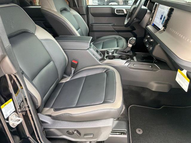 New 2026 Shadow Black Ford Outer Banks® image 49