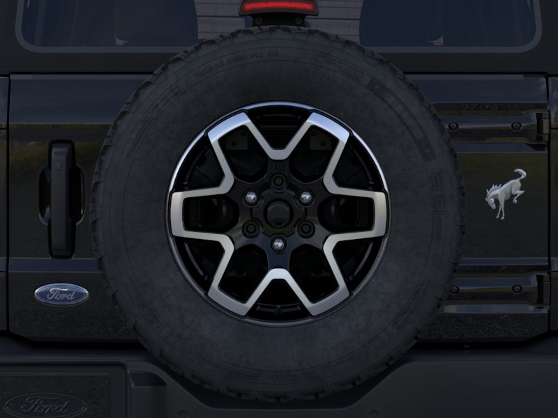 New 2026 Shadow Black Ford Outer Banks® image 24