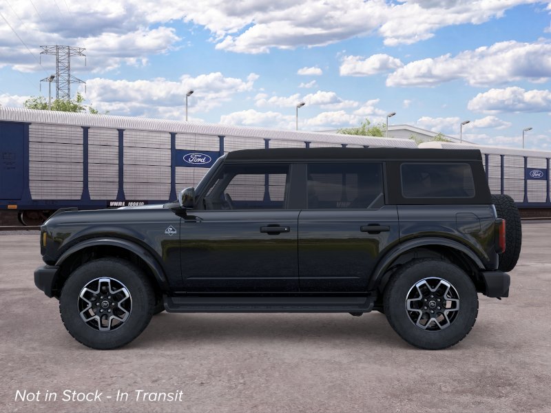 New 2026 Shadow Black Ford Outer Banks® image 4