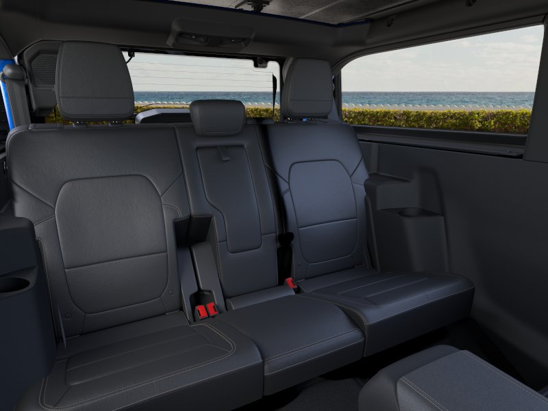 New 2026 Velocity Blue Metallic Ford Badlands® image 28