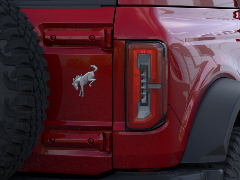 New 2026 Ruby Red Metallic Tinted Clearcoat Ford Badlands - MANAGER DEMO image 59