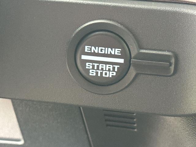 New 2026 Shadow Black Ford Outer Banks® image 64