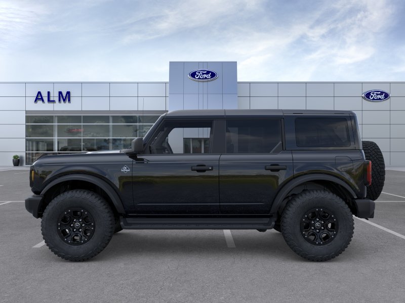 New 2026 Shadow Black Ford Outer Banks® image 36