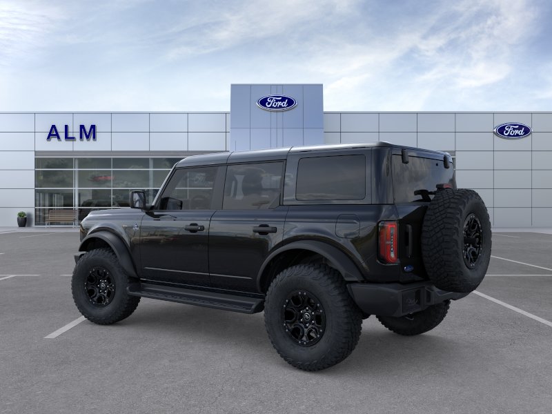 New 2026 Shadow Black Ford Outer Banks® image 37