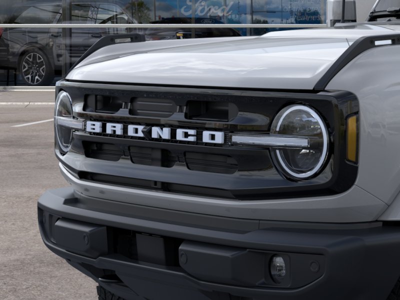 New 2026 Avalanche Gray Ford Outer Banks image 46