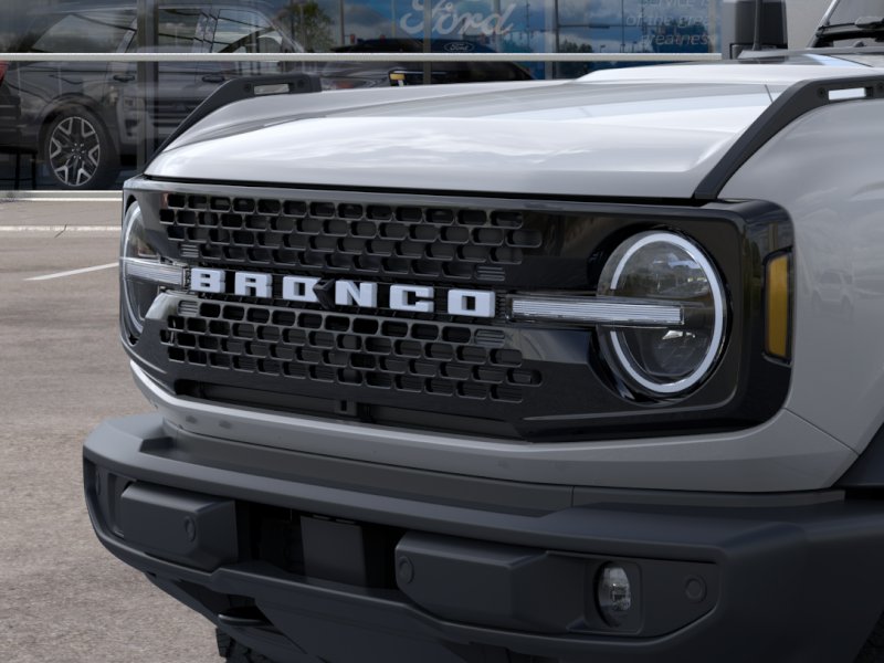 New 2026 Avalanche Gray Ford Outer Banks image 47