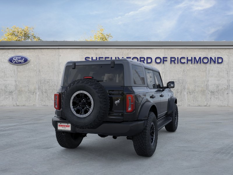 New 2026 Shadow Black Ford Outer Banks® image 8