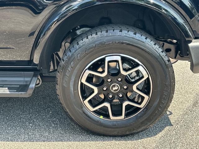 New 2026 Shadow Black Ford Outer Banks® image 54