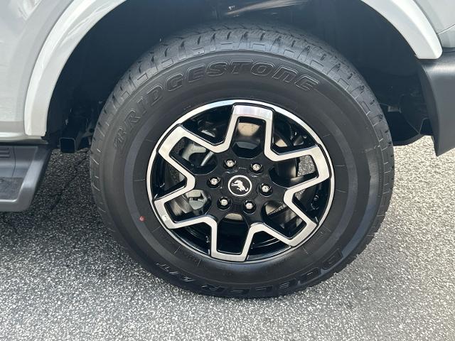 New 2026 Avalanche Gray Ford Outer Banks® image 47